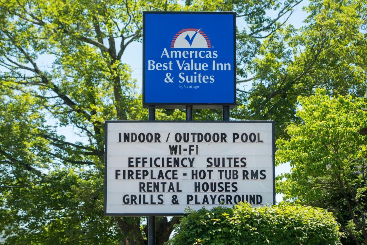 Americas Best Value Inn & Suites Lake George Bagian luar foto