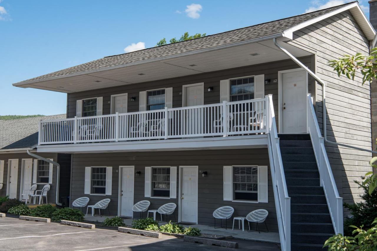 Americas Best Value Inn & Suites Lake George Bagian luar foto